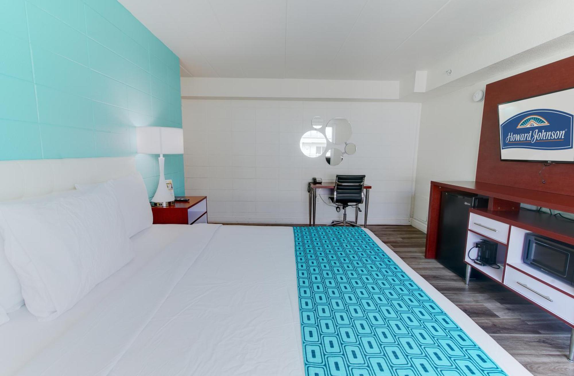 Howard Johnson By Wyndham Virginia Beach At The Beach Esterno foto