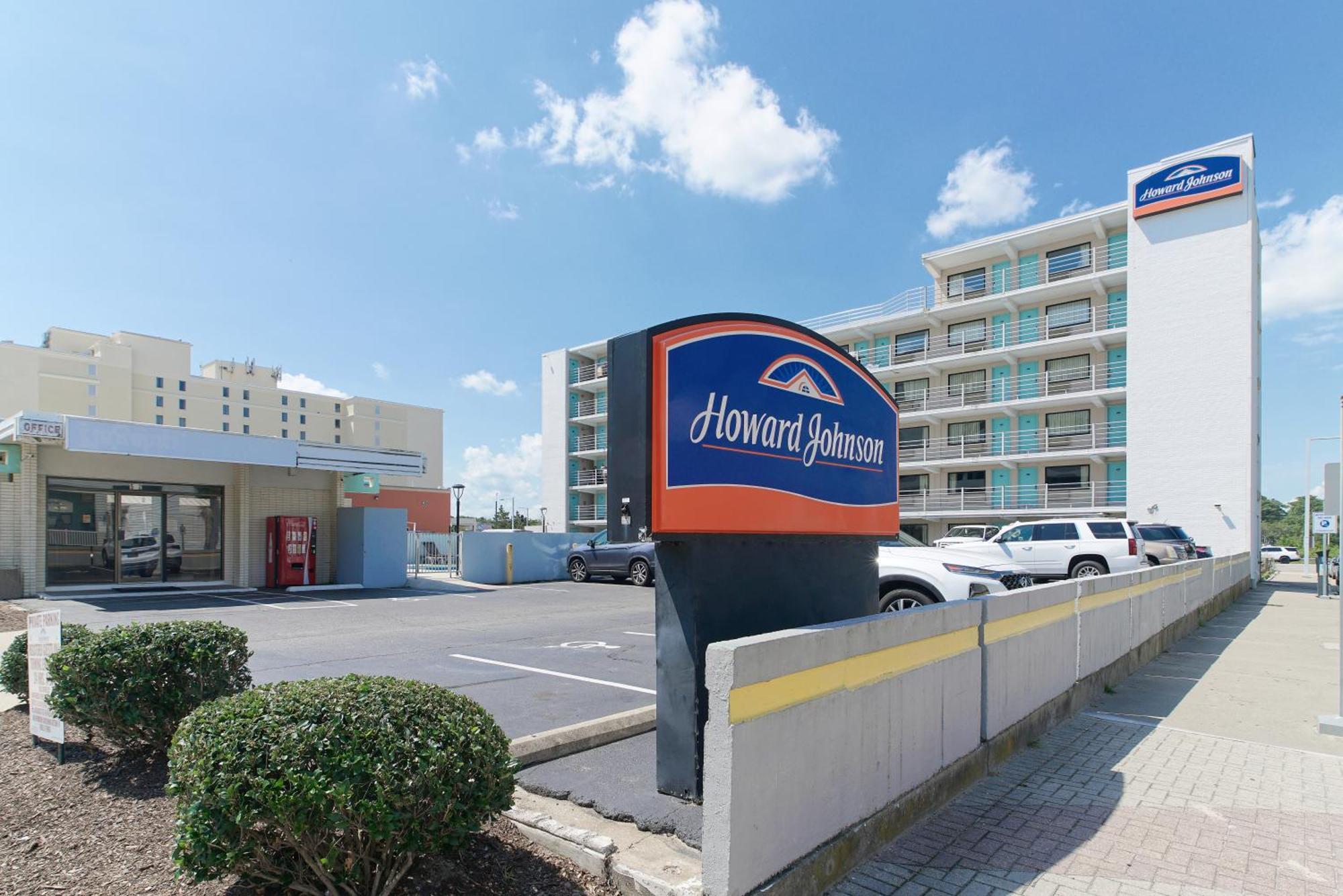 Howard Johnson By Wyndham Virginia Beach At The Beach Esterno foto
